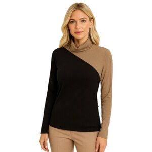 033 NWT Ava James Small Turtleneck